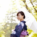 浴衣に合うミディアムヘアの髪型と簡単アレンジ 黒髪に合う浴衣と髪型は？