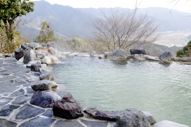 温泉はなぜ効くの？温泉の効果や定義 お風呂との違いとは？