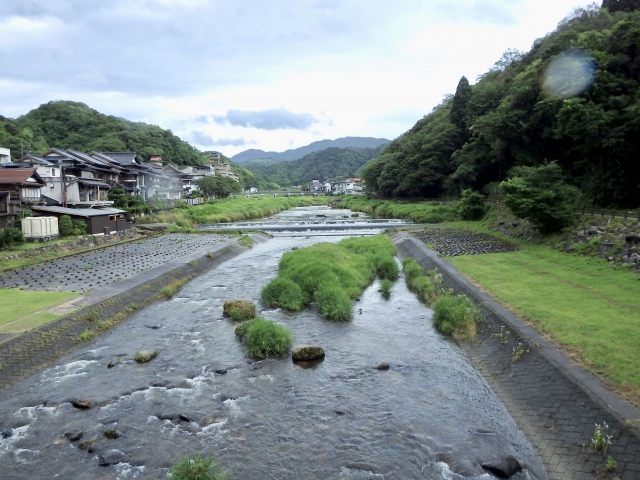 開湯伝説 動物が発見したといわれている日本の温泉 中国地方の巻